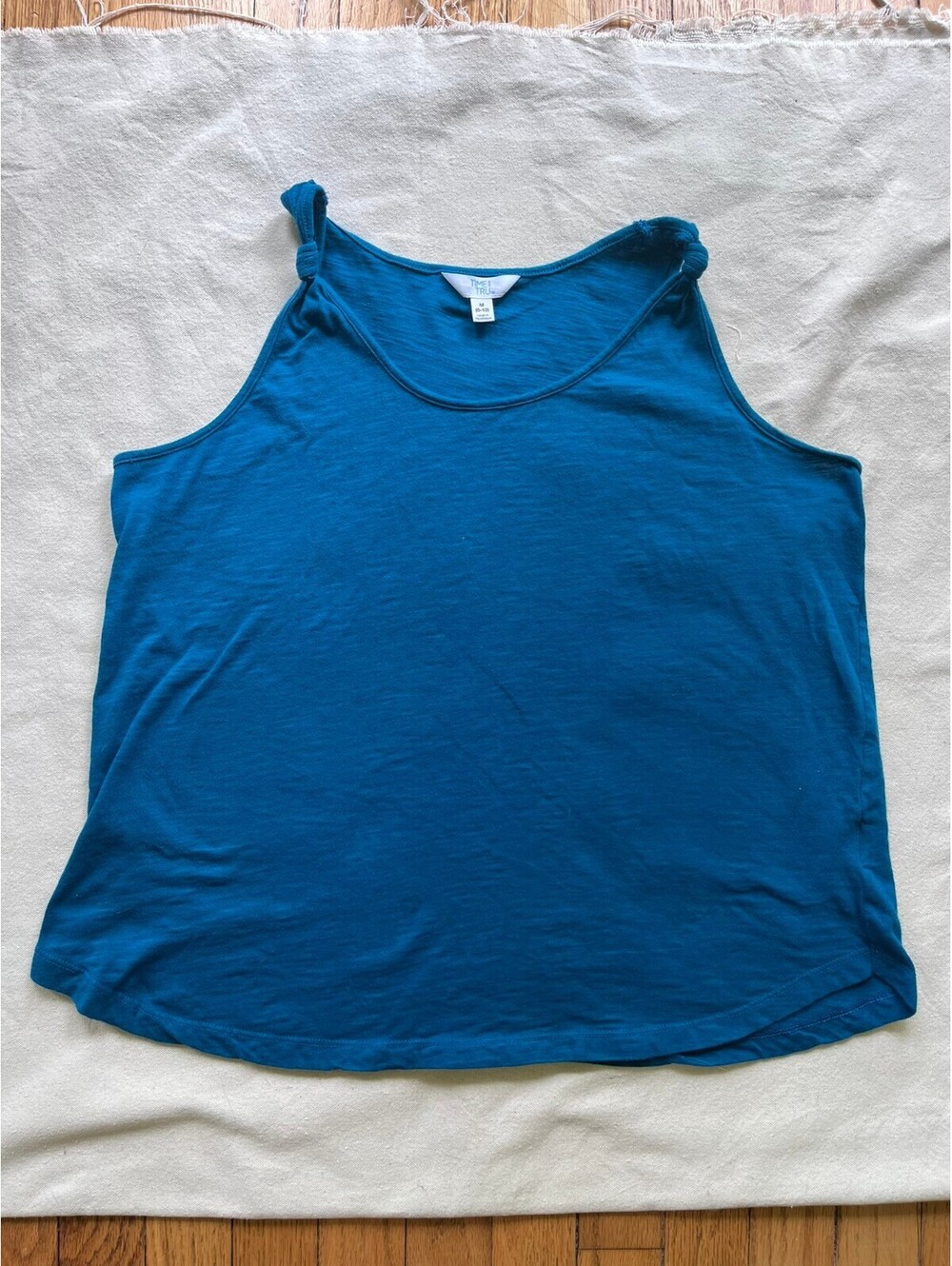 Time & Tru Medium Blue Sleeveless Tank Top